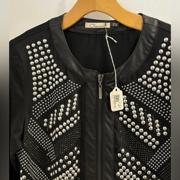 Elegant Black Carmin Blouse Blazer with Silver Studs NWT - Picture 8 of 11